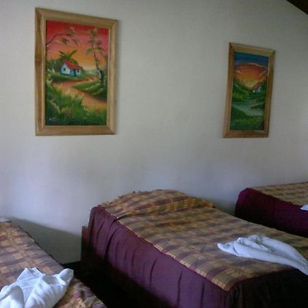 Hostel Villa Verde Monteverde Kültér fotó